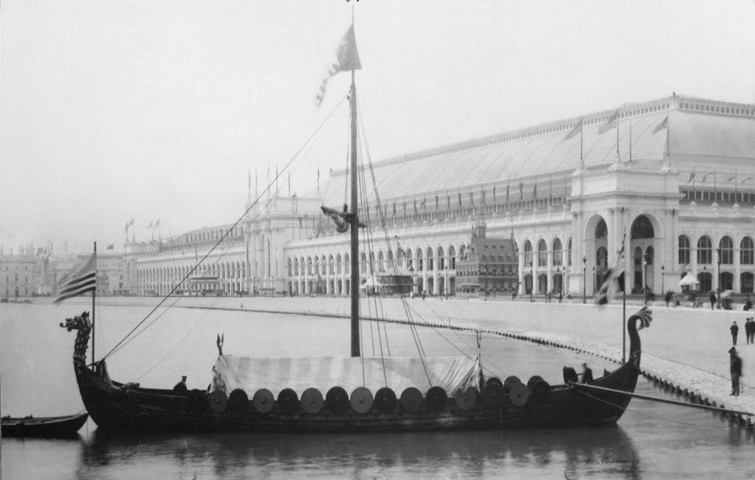 Точная копия корабля Gokstad, названного Viking , была отправлена __через Атлантику на Всемирную Колумбийскую выставку в 1893 году.