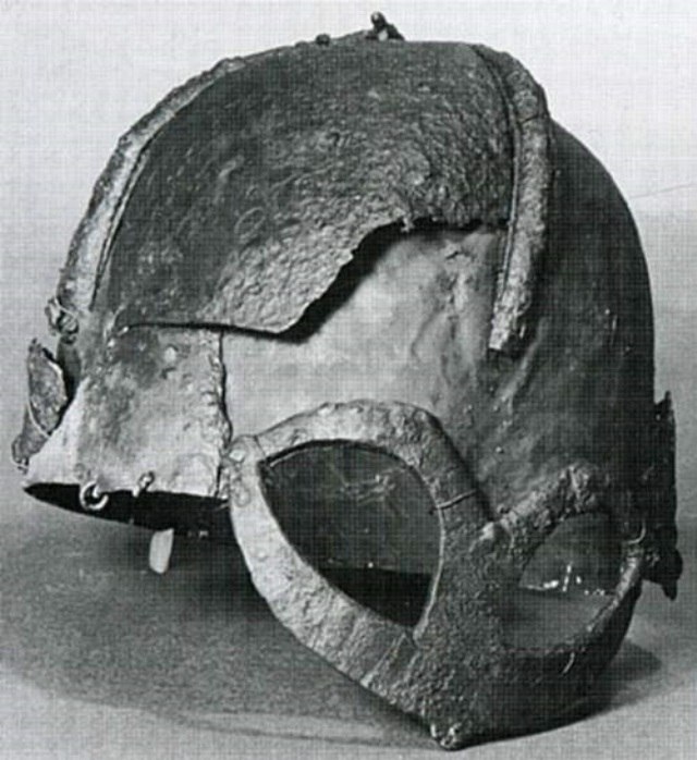Находки шлемов викингов